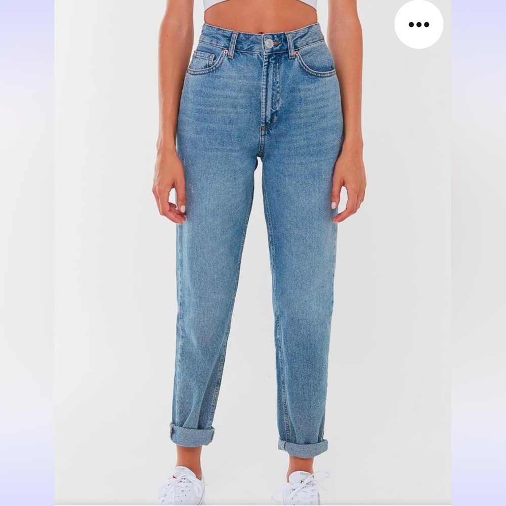 Gently used BDG Mom Jeans Size W28